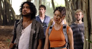 A promotional still from the "Lost" episode "Pilot, Part 2"